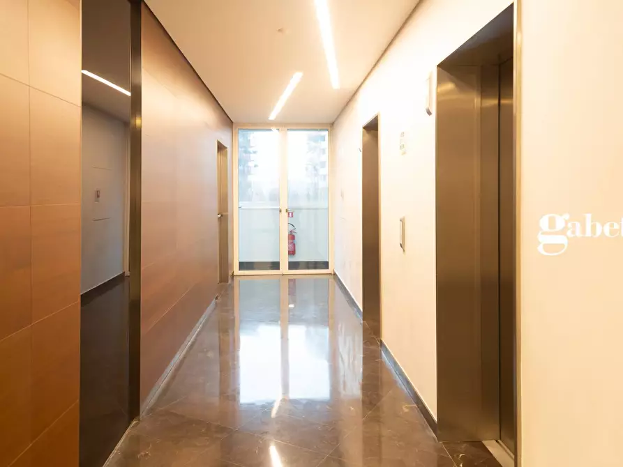 Immagine 7 di Appartamento in vendita  in Via Spinola 8 a Milano