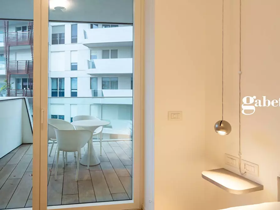 Immagine 36 di Appartamento in vendita  in Via Spinola 8 a Milano