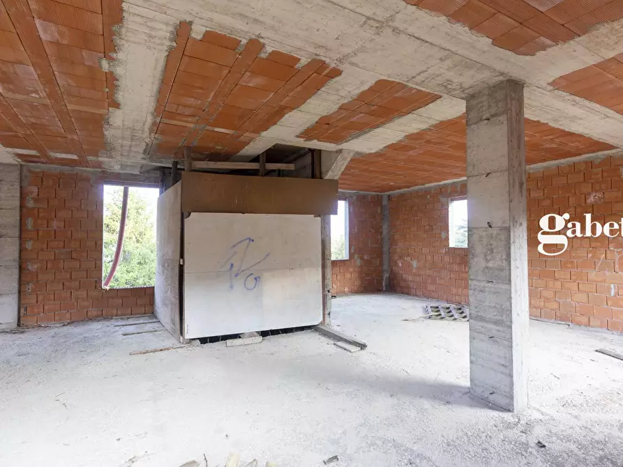 Immagine 8 di Villa in vendita  in Via Risorgimento 11 a Sirtori