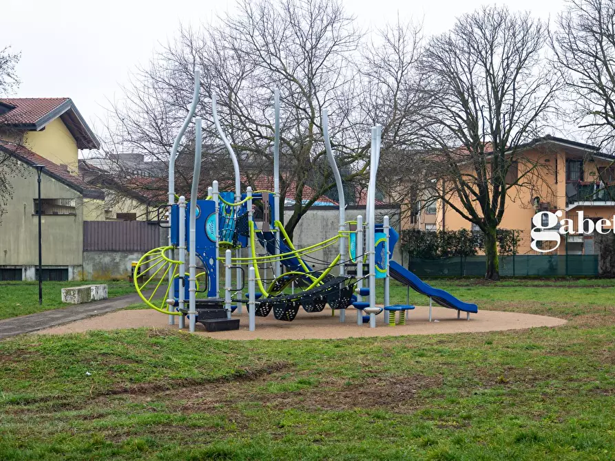 Immagine 3 di Appartamento in vendita  in Via Michele Robecchi 8 a Muggiò