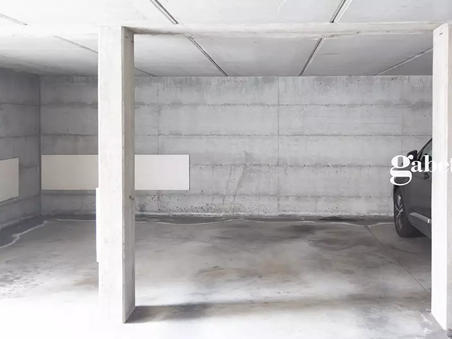 Immagine 29 di Appartamento in vendita  in Via Michele Robecchi 8 a Muggiò