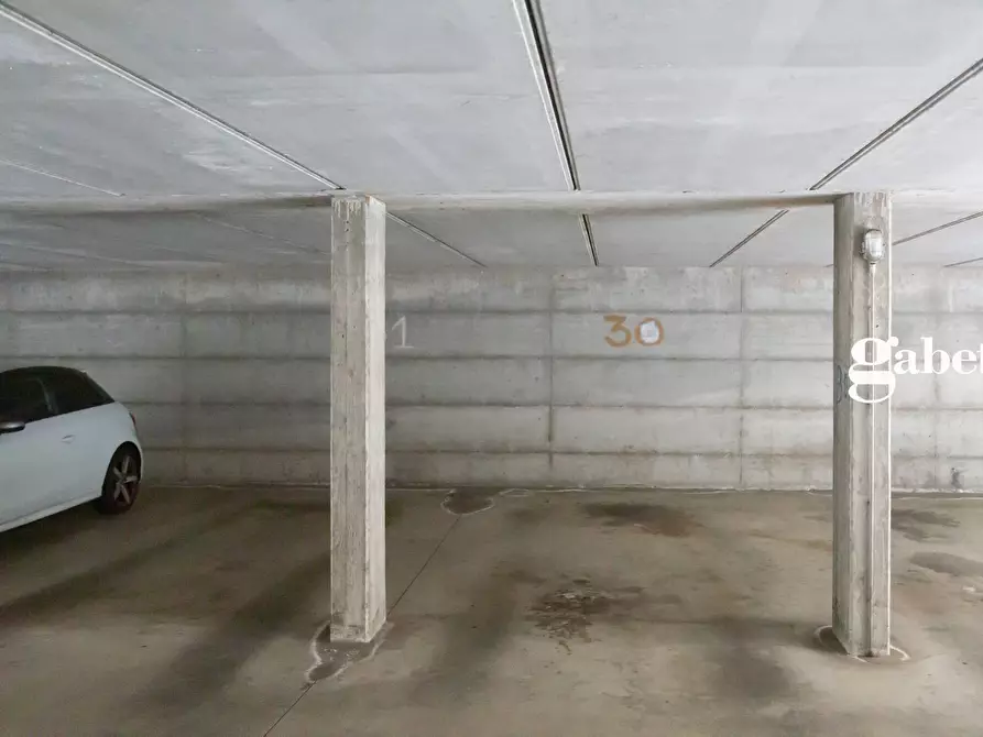 Immagine 30 di Appartamento in vendita  in Via Michele Robecchi 8 a Muggiò