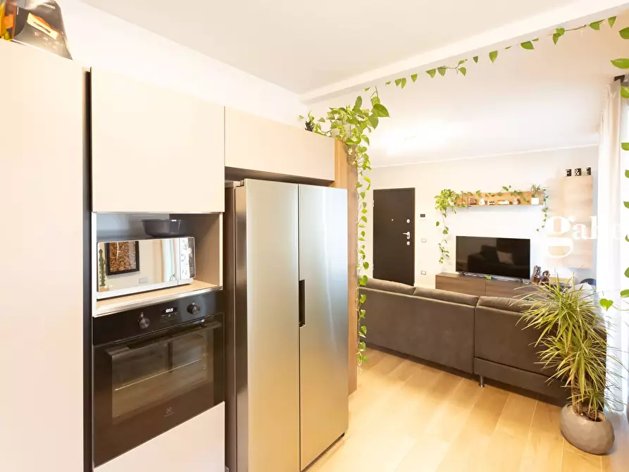 Immagine 15 di Attico in vendita  in VIA ISONZO a Lomagna