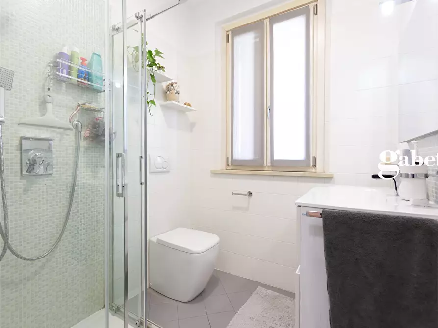 Immagine 19 di Attico in vendita  in VIA ISONZO a Lomagna