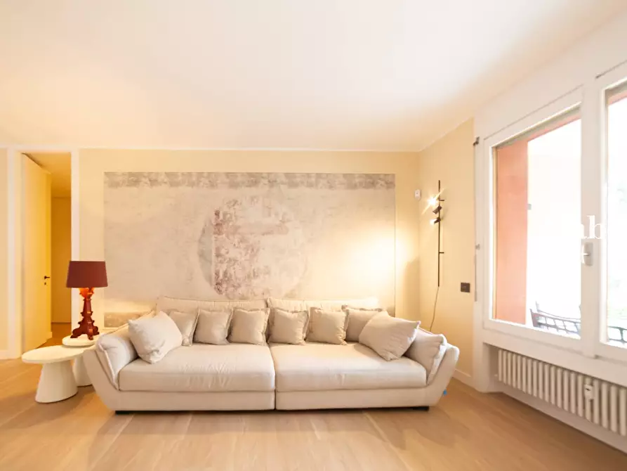 Immagine 20 di Appartamento in vendita  in Via Mazzini 2 a Barzanò