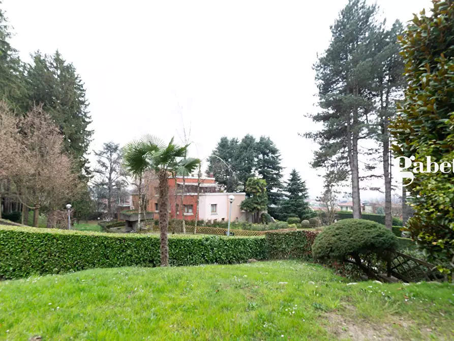 Immagine 31 di Appartamento in vendita  in Via Mazzini 2 a Barzanò