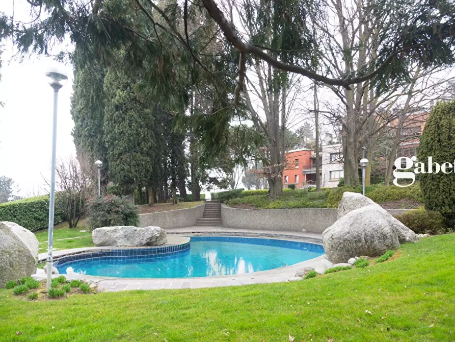 Immagine 5 di Appartamento in vendita  in Via Mazzini 2 a Barzanò