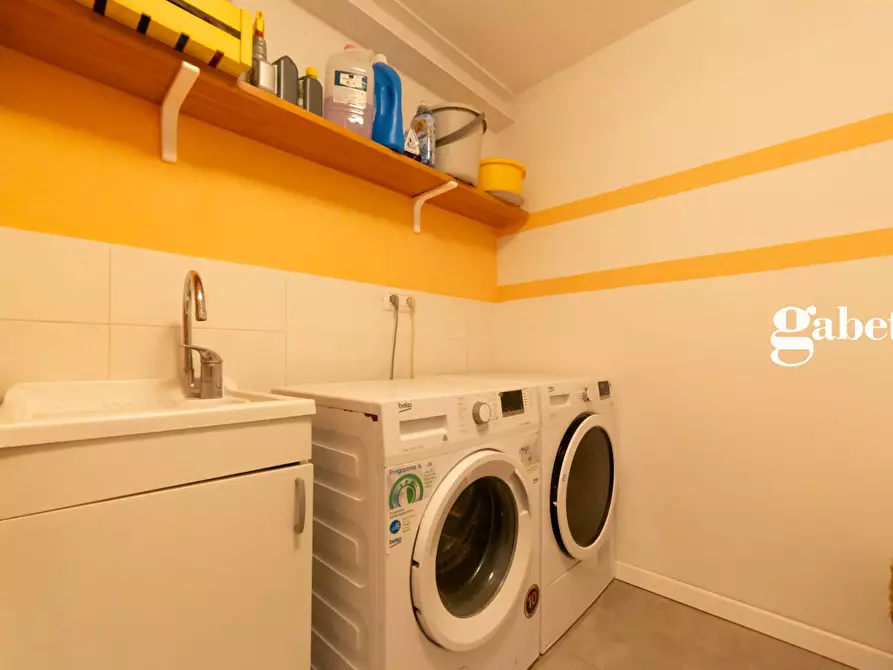 Immagine 57 di Villa in vendita  in Via Fratelli Cernuschi 2/bis a Merate