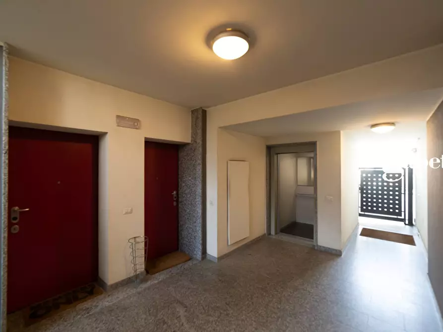 Immagine 4 di Appartamento in vendita  in Via Edomondo De Amicis 15 a Mariano Comense