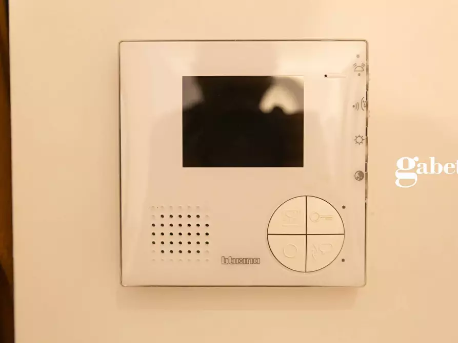 Immagine 22 di Appartamento in vendita  in Via Edomondo De Amicis 15 a Mariano Comense