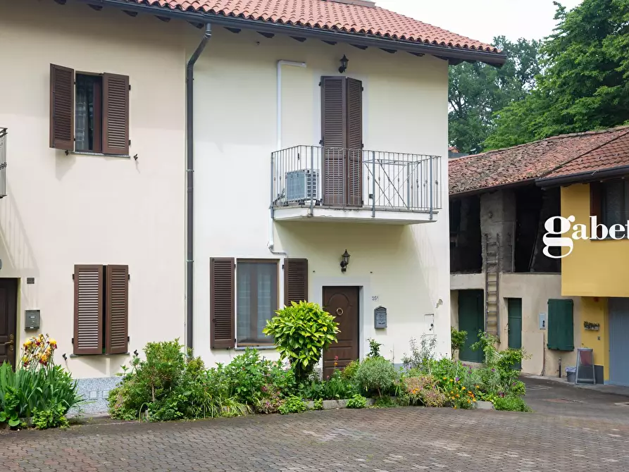 Immagine 4 di Casa indipendente in vendita  in Via Sant'Ambrogio 25/E a Merate