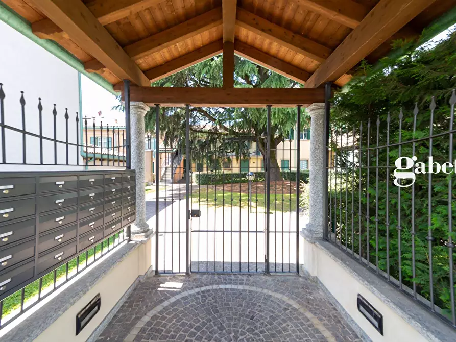 Immagine 6 di Attico in vendita  in Via Borella 3 a Ornago