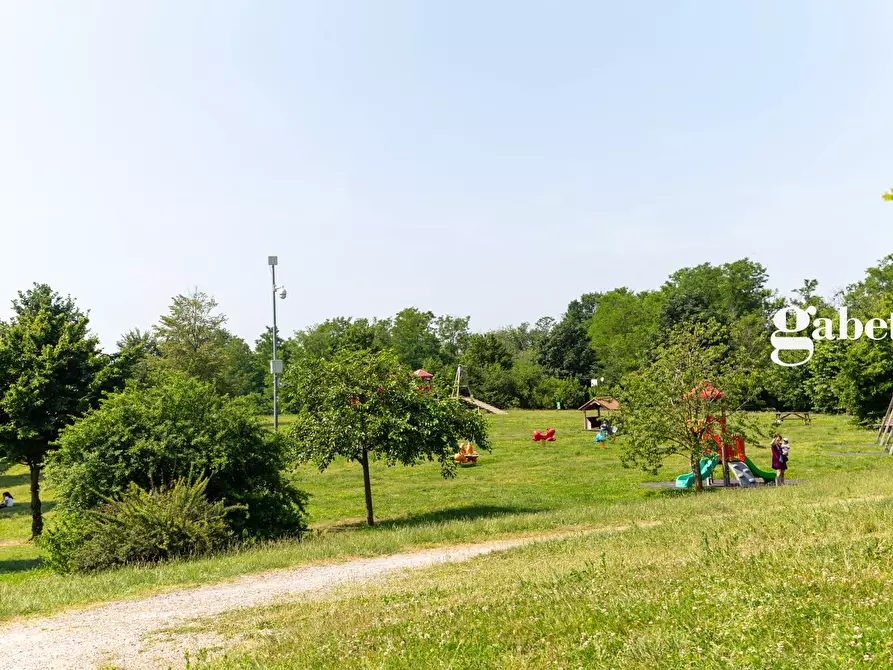 Immagine 2 di Appartamento in vendita  in Via Giovanni paolo II 15 a Roncello