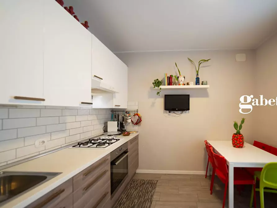 Immagine 15 di Appartamento in vendita  in Via Giovanni paolo II 15 a Roncello
