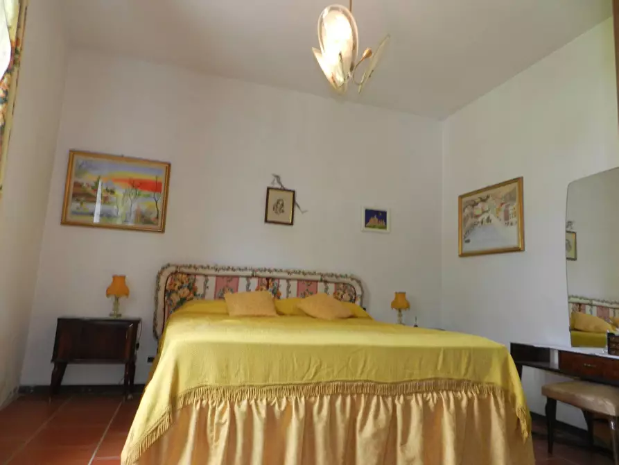 Immagine 19 di Casa indipendente in vendita  a Careggine