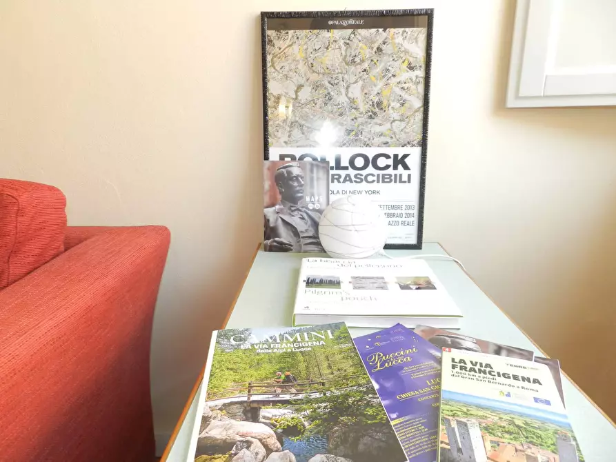 Immagine 9 di Appartamento in vendita  9 a Lucca