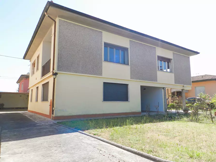 Immagine 49 di Casa semindipendente in vendita  3136 a Lucca