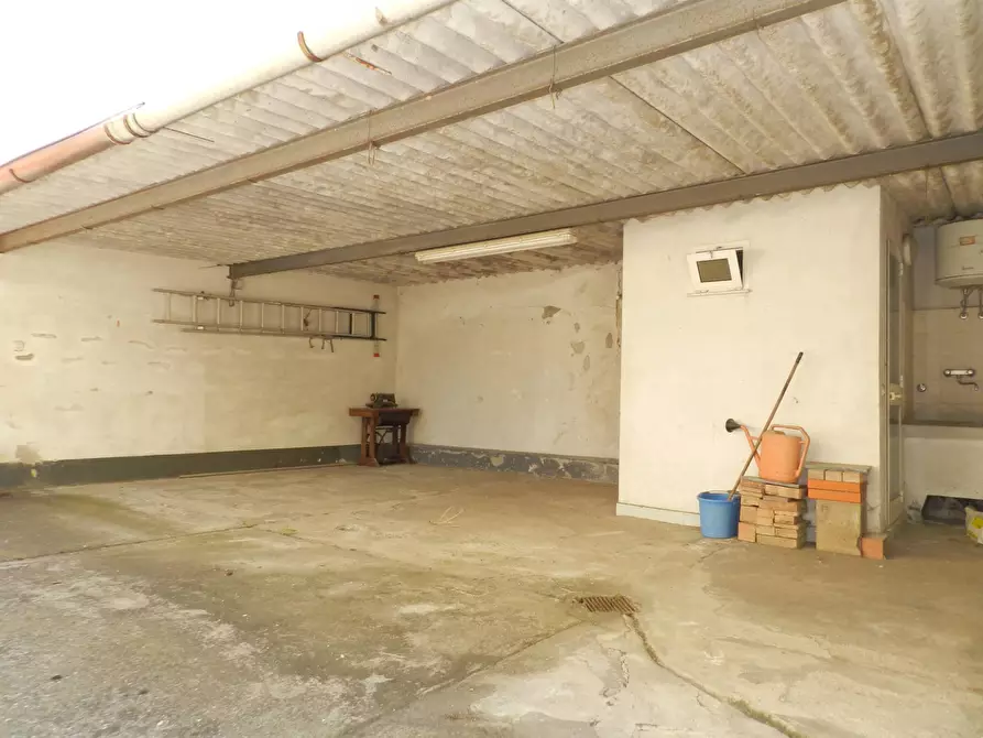 Immagine 55 di Casa semindipendente in vendita  3136 a Lucca