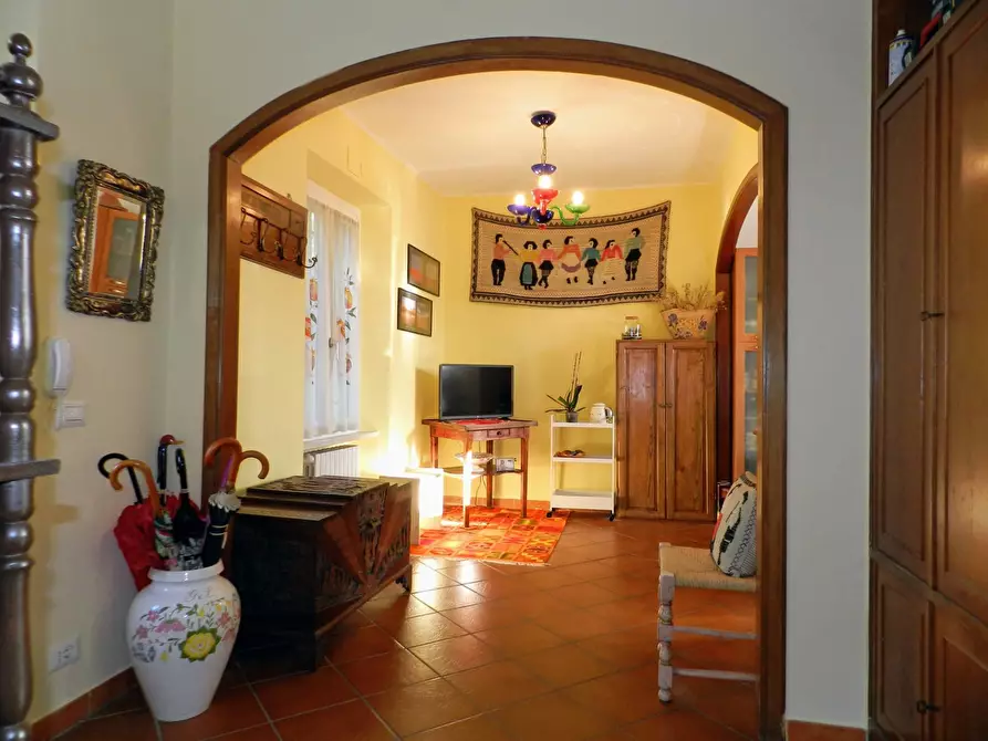 Immagine 24 di Casa semindipendente in vendita  a Lucca