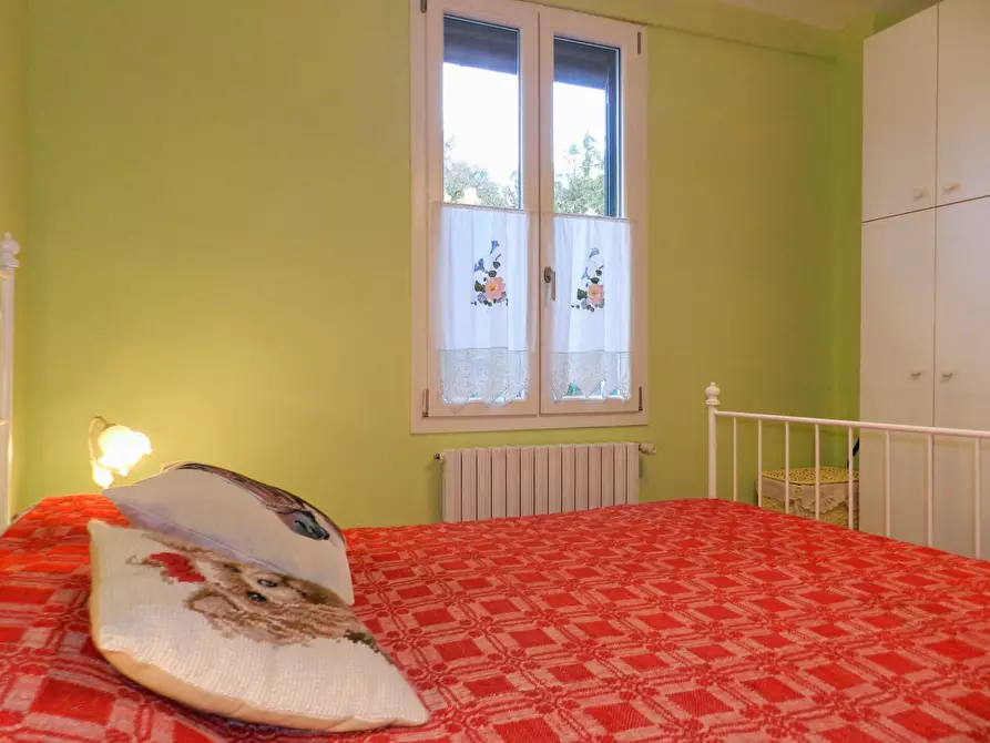 Immagine 61 di Casa semindipendente in vendita  a Lucca