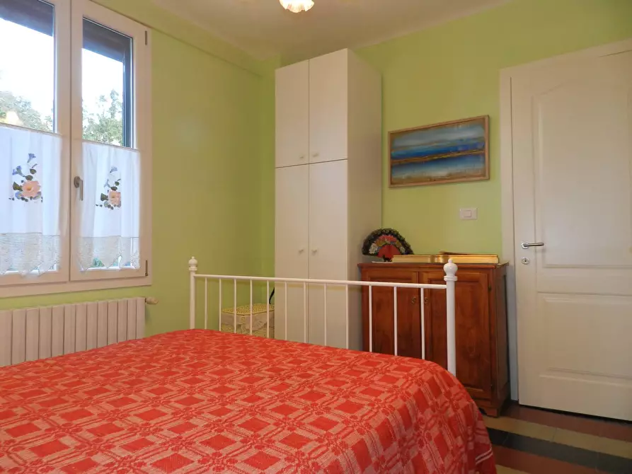 Immagine 62 di Casa semindipendente in vendita  a Lucca