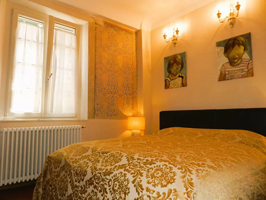 Immagine 27 di Appartamento in vendita  71 a Lucca