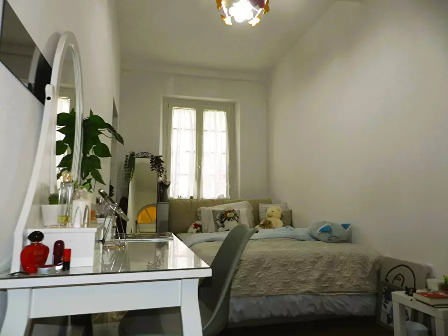 Immagine 31 di Appartamento in vendita  71 a Lucca