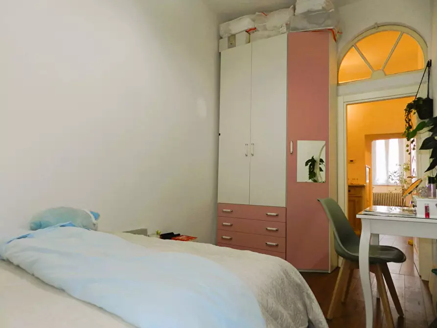 Immagine 35 di Appartamento in vendita  71 a Lucca