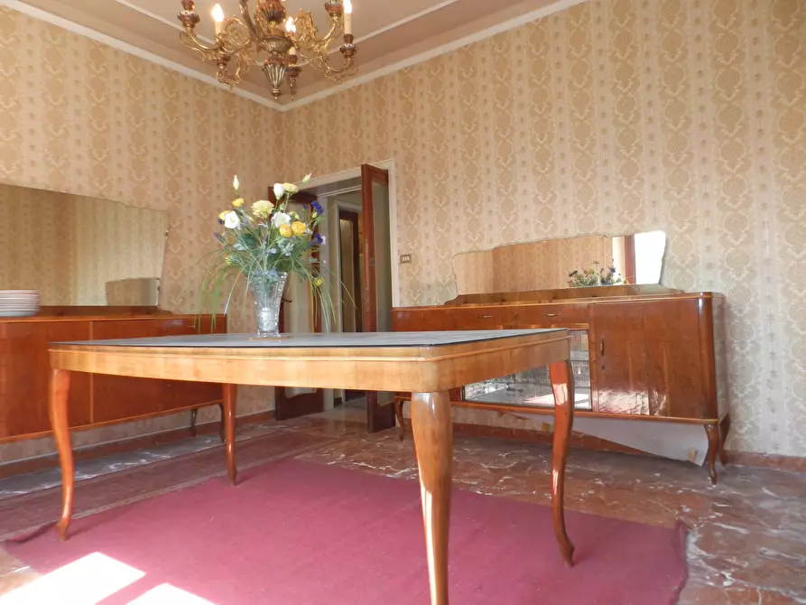 Immagine 8 di Villa in vendita  2037 a Lucca