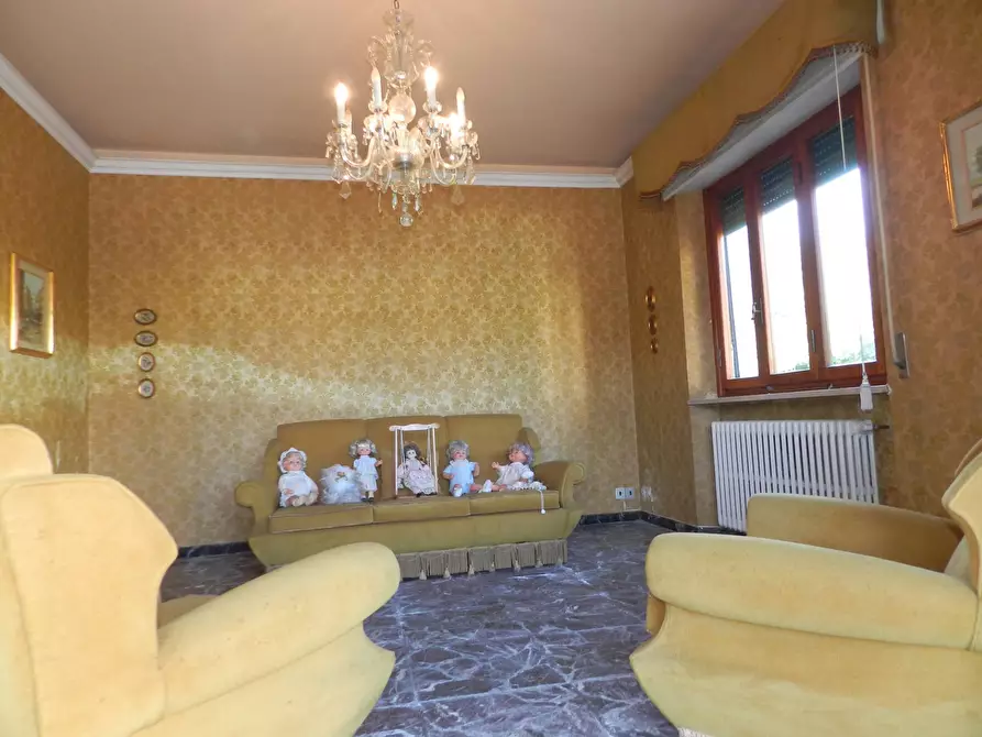 Immagine 10 di Villa in vendita  2037 a Lucca