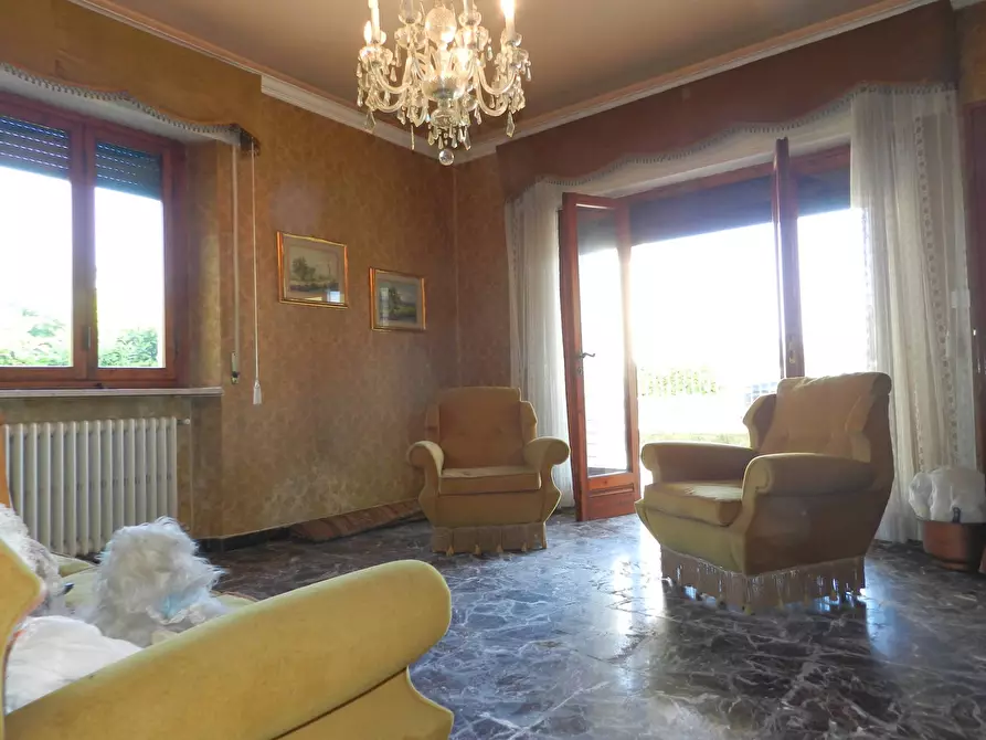 Immagine 11 di Villa in vendita  2037 a Lucca