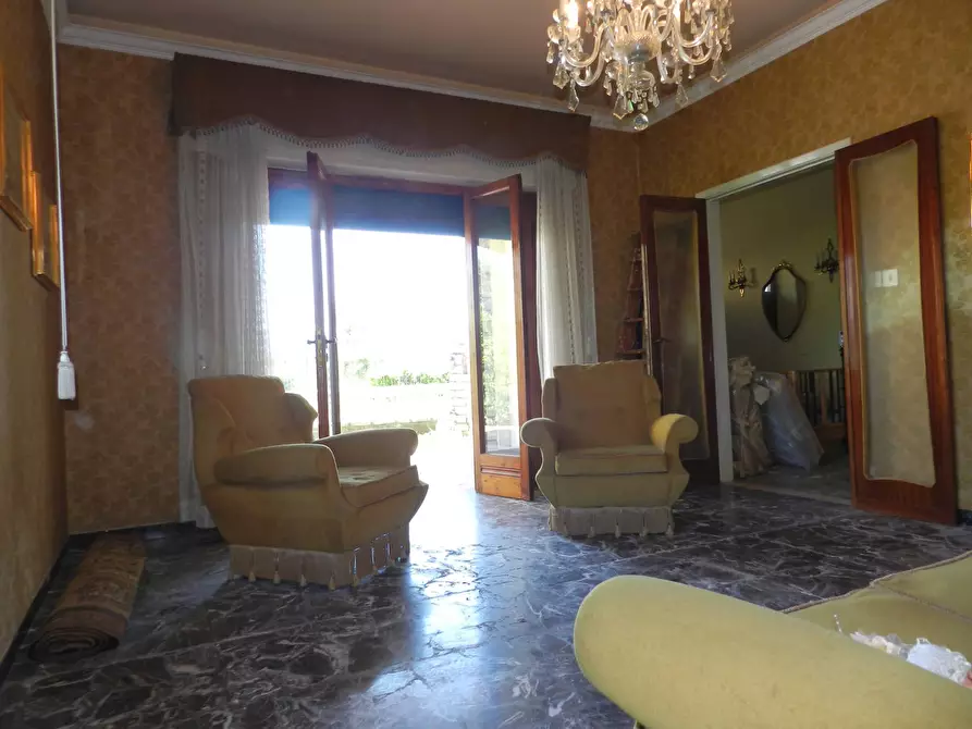 Immagine 12 di Villa in vendita  2037 a Lucca