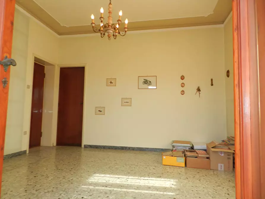 Immagine 36 di Villa in vendita  2037 a Lucca