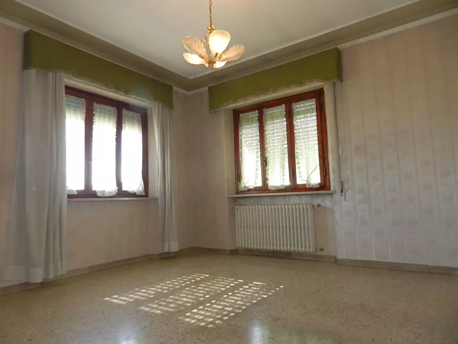 Immagine 38 di Villa in vendita  2037 a Lucca