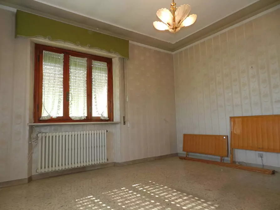 Immagine 39 di Villa in vendita  2037 a Lucca