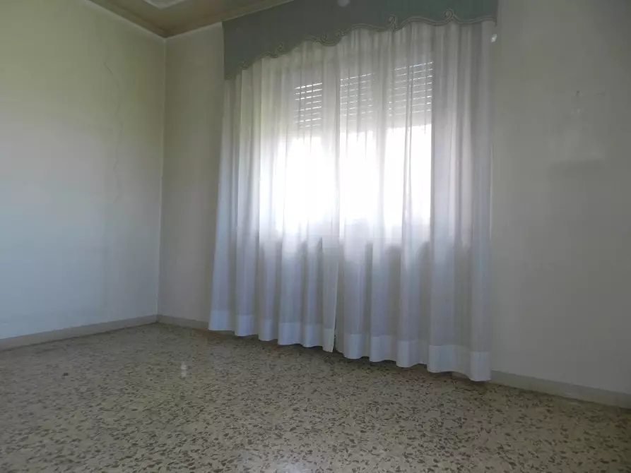 Immagine 48 di Villa in vendita  2037 a Lucca