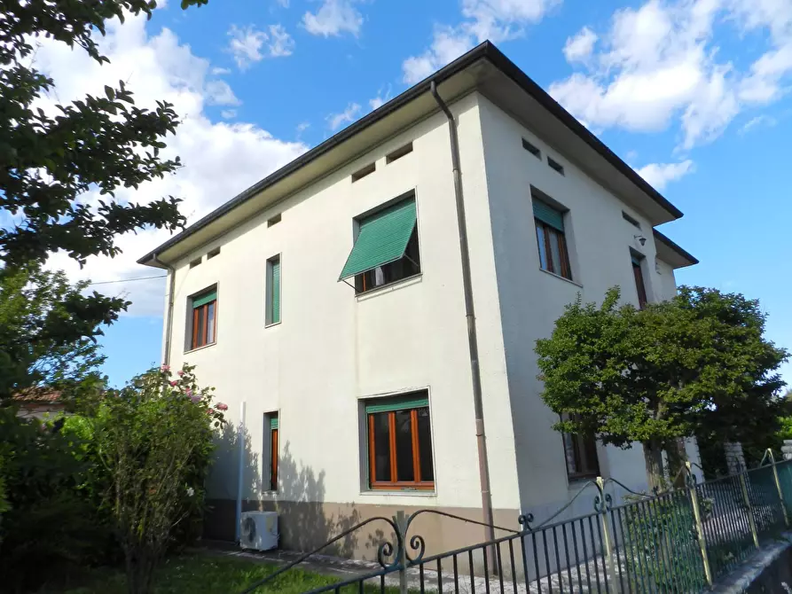 Immagine 64 di Villa in vendita  2037 a Lucca