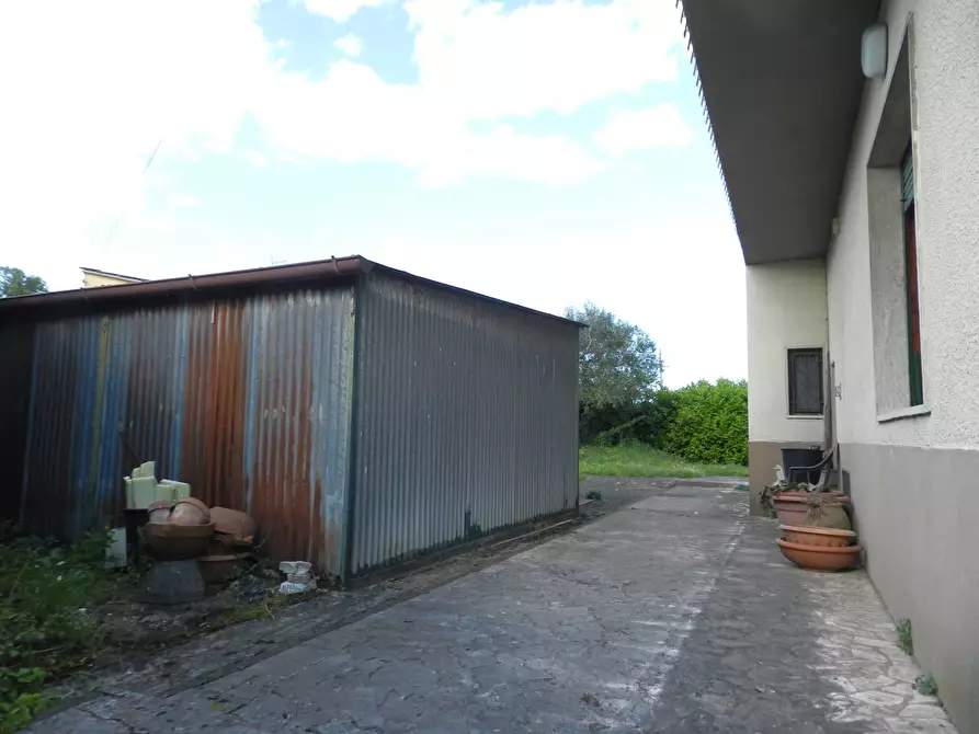 Immagine 71 di Villa in vendita  2037 a Lucca