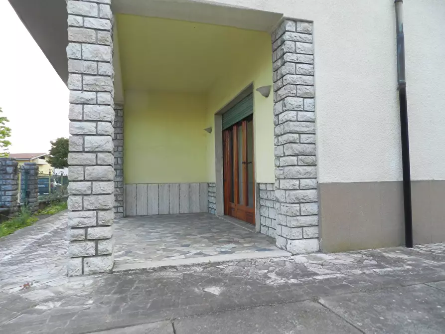 Immagine 77 di Villa in vendita  2037 a Lucca