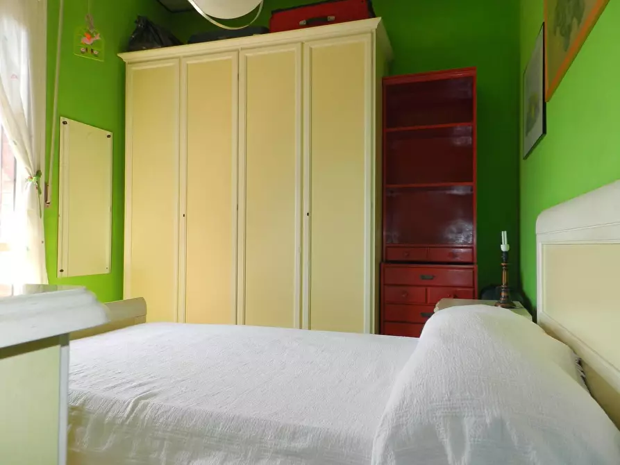 Immagine 51 di Appartamento in vendita  a Lucca