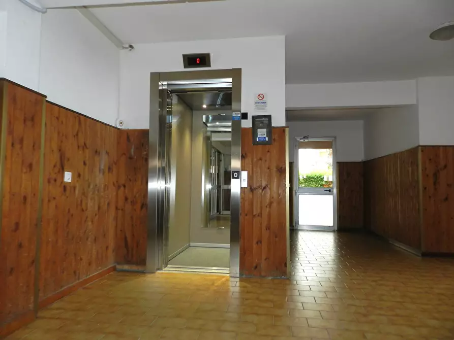 Immagine 64 di Appartamento in vendita  a Lucca