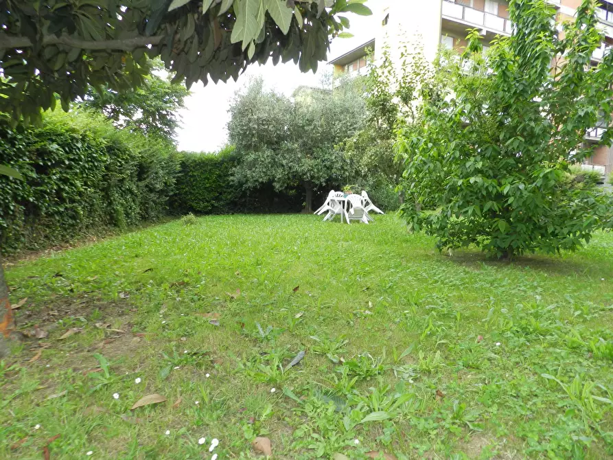 Immagine 68 di Appartamento in vendita  a Lucca