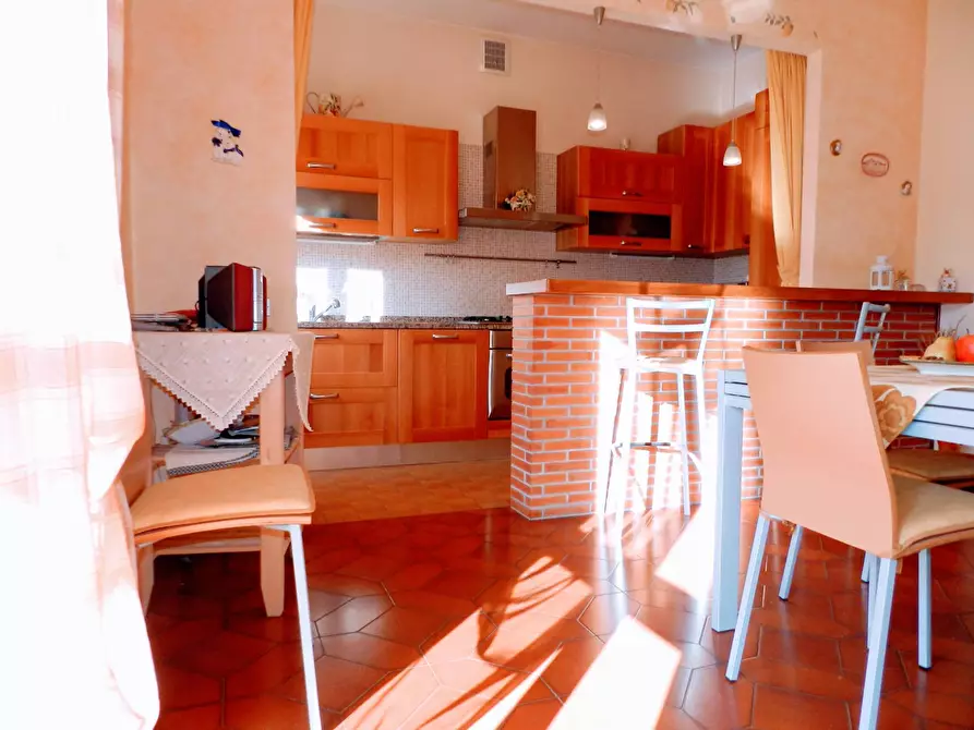 Immagine 31 di Villa in vendita  a Lucca