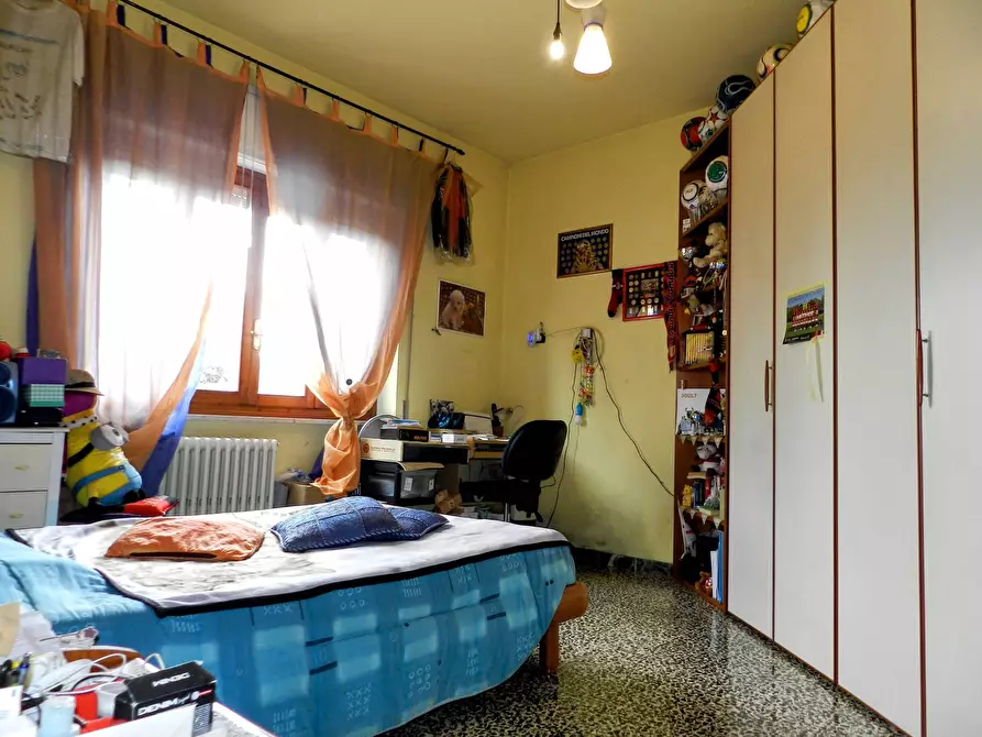 Immagine 26 di Villa in vendita  a Lucca