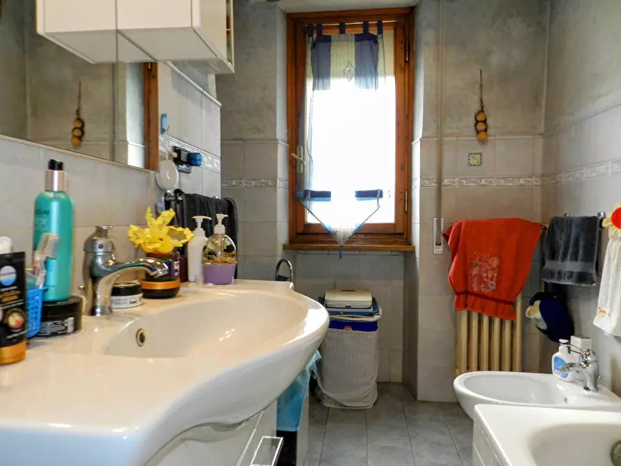 Immagine 30 di Villa in vendita  a Lucca