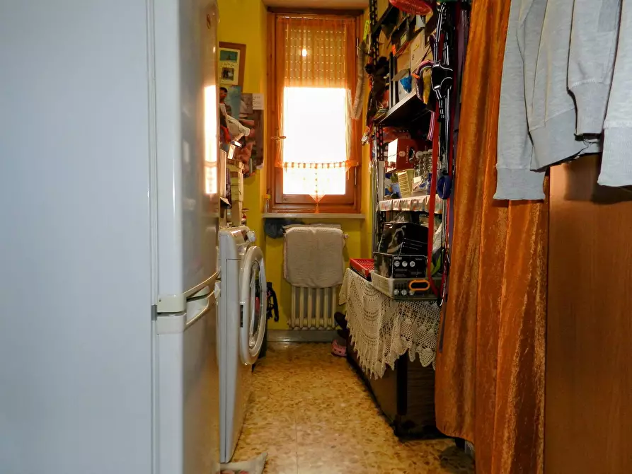 Immagine 33 di Villa in vendita  a Lucca