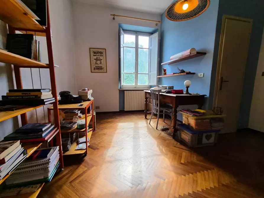 Immagine 23 di Casa semindipendente in vendita  a Lucca