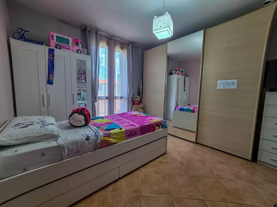 Immagine 14 di Appartamento in vendita  a Lucca