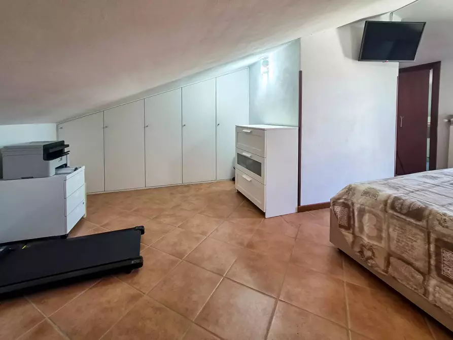 Immagine 23 di Appartamento in vendita  a Lucca