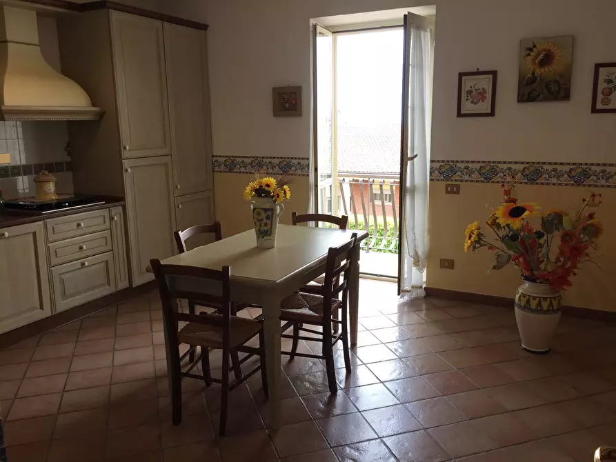 Immagine 6 di Appartamento in vendita  in via livorno 43 a Albano Laziale